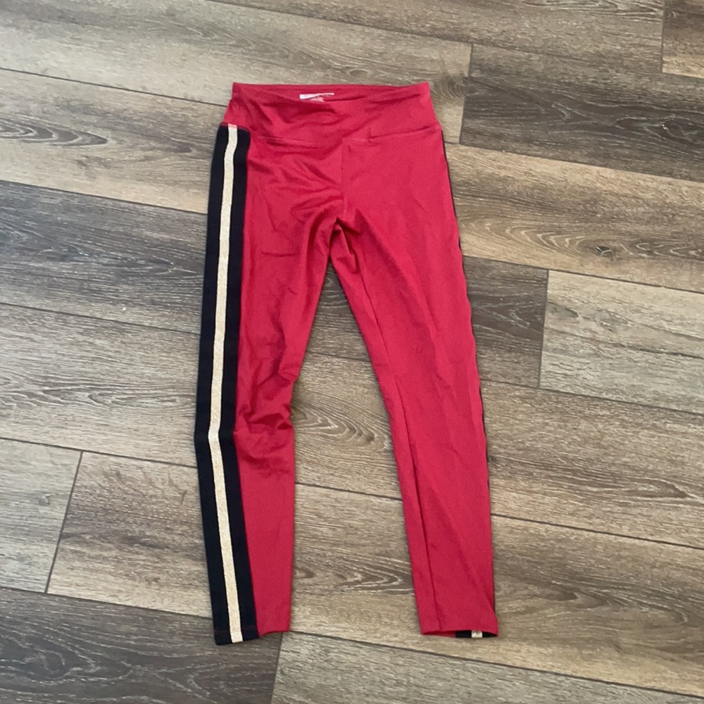 F21 Workout Set - Picture 5 of 8